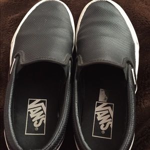 Black vans